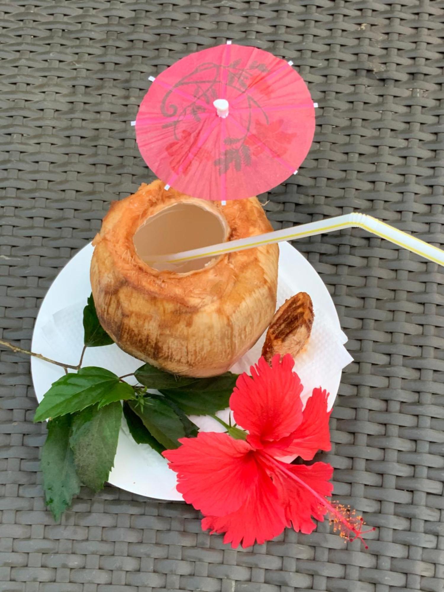 컨트리 로지 컴플렉스 호텔 프리타운 외부 사진